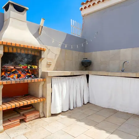 Relax By Your Private Pool Wifi And Canary Views Сasa de vacaciones *
