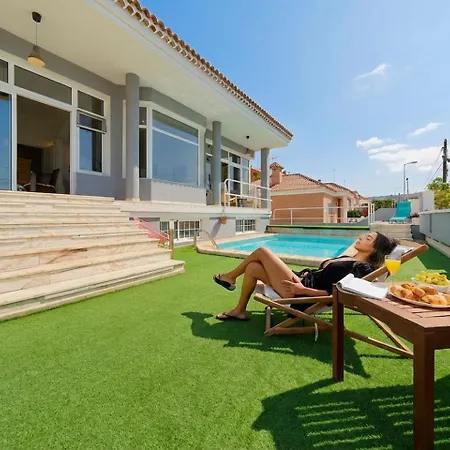 Relax By Your Private Pool Wifi And Canary Views Сasa de vacaciones Las Palmas de Gran Canaria