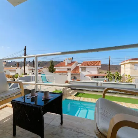 Relax By Your Private Pool Wifi And Canary Views Сasa de vacaciones Las Palmas de Gran Canaria